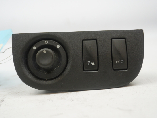 COMMANDE RETROVISSEUR EXT ELECTRIQUE