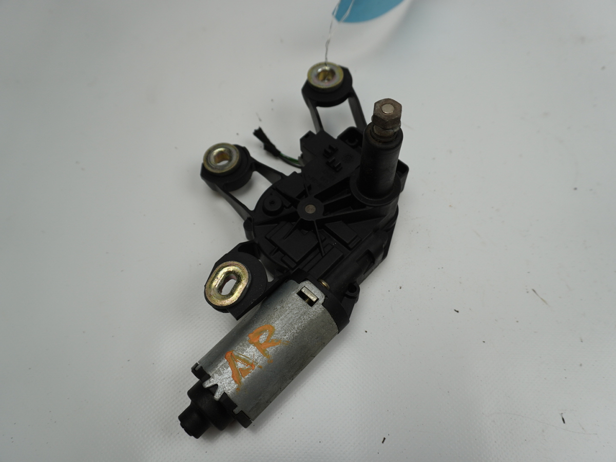 MOTEUR ESSUIE-GLACE AR