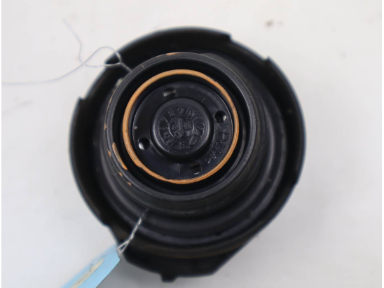 BOUCHON RESERVOIR A CARBURANT