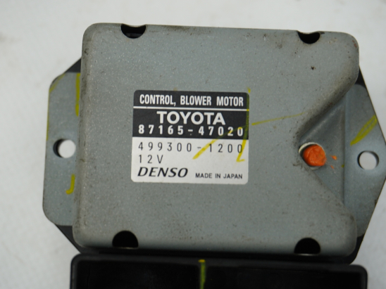 Resistance de chauffage occasion TOYOTA PRIUS III Phase 1 - 1.8i EH 16v [HYBRID RECHARGEABLE] 100ch