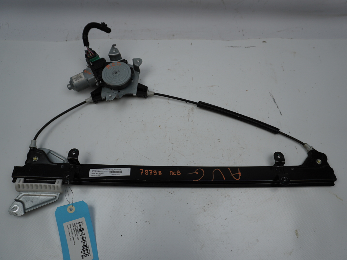 MECANISME+MOTEUR LEVE-GLACE AVG