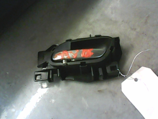 POIGNEE INT PORTE AVG