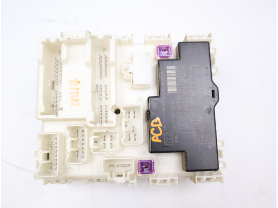 BSI (PLATINE FUSIBLE HABITACLE)