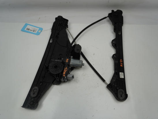 MECANISME+MOTEUR LEVE-GLACE AVD