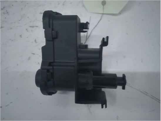 ACTIONNEUR PORTILLON AILE ARD