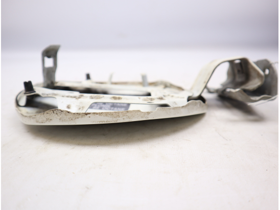 VOLET DE TRAPPE CARBURANT