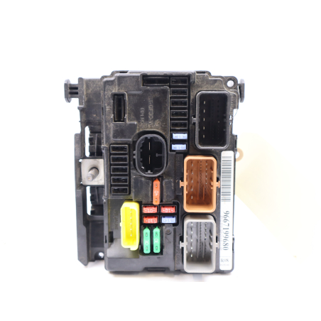 Platine fusible av occasion CITROEN C3 II Phase 2 - 1.2i 82ch