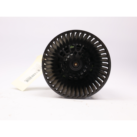 Ventilateur de chauffage occasion PEUGEOT 208 Phase 2 - 1.2i PURETECH 110ch