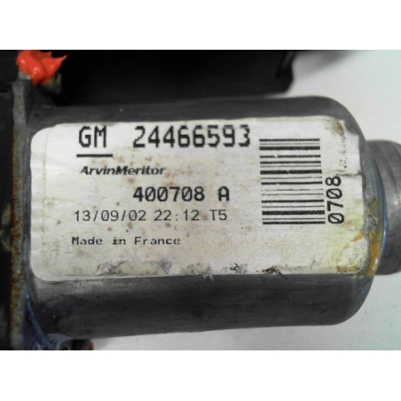 Mecanisme+moteur leve-glace avg occasion OPEL CORSA III Phase 1 - 1.2i 16v 75ch