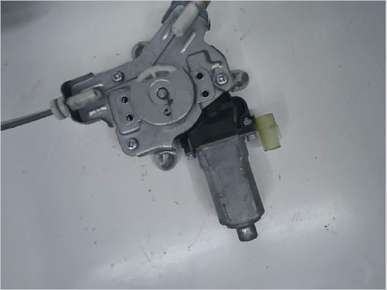 Mecanisme + moteur lève-glace avant droit occasion HYUNDAI GETZ Phase 2 - 1.5 CRDI 88ch