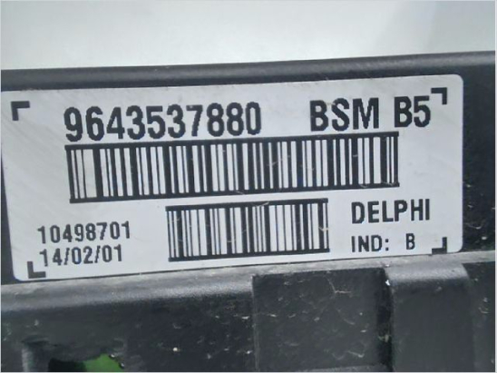 Platine fusible av occasion PEUGEOT 307 Phase 1 - 2.0 HDI 90ch