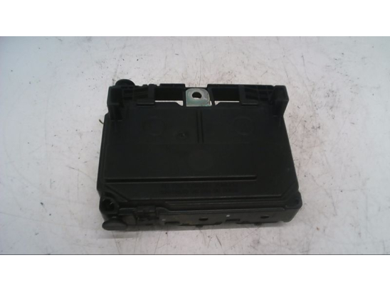 Platine fusible av occasion PEUGEOT 407 Phase 1 - 2.0 HDI 136ch
