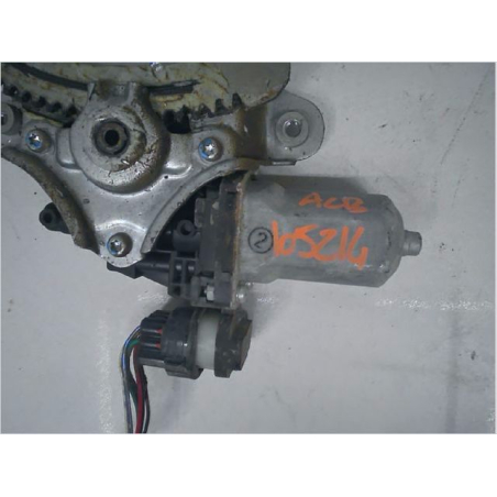 Mecanisme + moteur lève-glace avant droit occasion MITSUBISHI L200 III Phase 1 - 2.5 DI-D 136ch