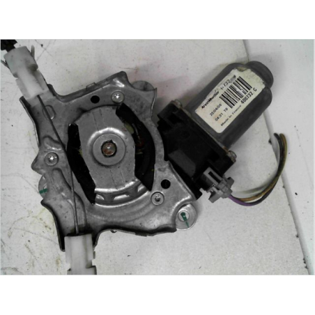 Mecanisme + moteur lève-glace avant droit occasion RENAULT CLIO CAMPUS II Phase 1 - 1.5 DCI 65ch