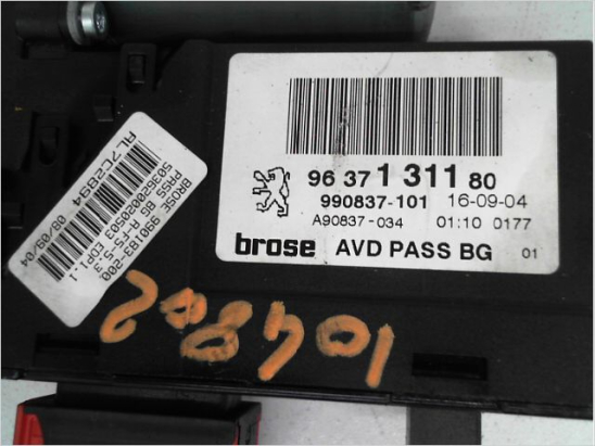 Mecanisme + moteur lève-glace avant droit occasion PEUGEOT 307 Phase 1 - 1.4 HDI