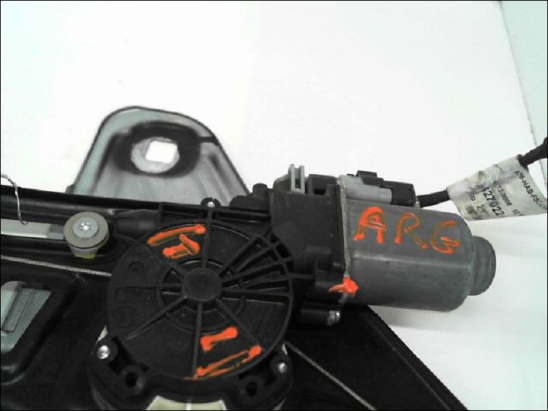 Mécanisme+moteur lève glace aile arg occasion PEUGEOT 207 Phase 1 - 1.6 HDI 16v 110ch