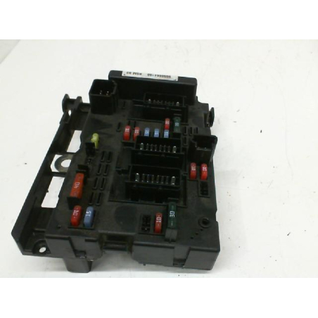 Platine fusible av occasion PEUGEOT 206 Phase 1 - 1.4i