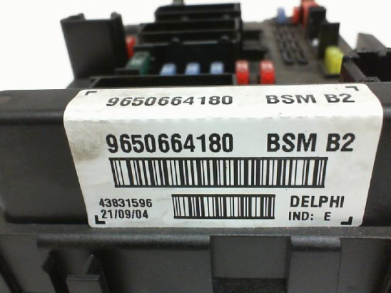 Platine fusible av occasion PEUGEOT 206 Phase 1 - 1.4i