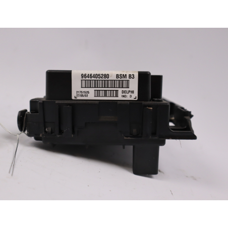 Platine fusible av occasion CITROEN XSARA Phase 2 - 1.6i 16v