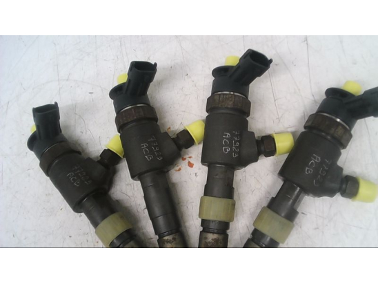 Injecteur occasion CITROEN C3 II Phase 1 - 1.4 HDi