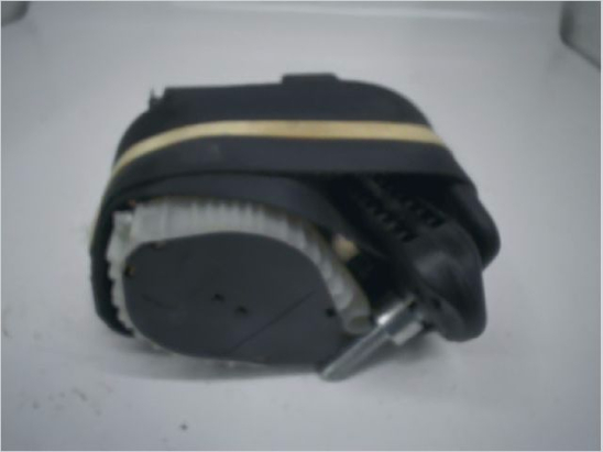 Ceinture arrière gauche occasion RENAULT TWINGO II Phase 1 - 1.2i 16v 75ch