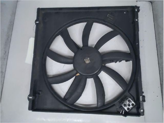 Ventilateur de refroidissement occasion RENAULT TWINGO I Phase 3 - 1.2i 16v