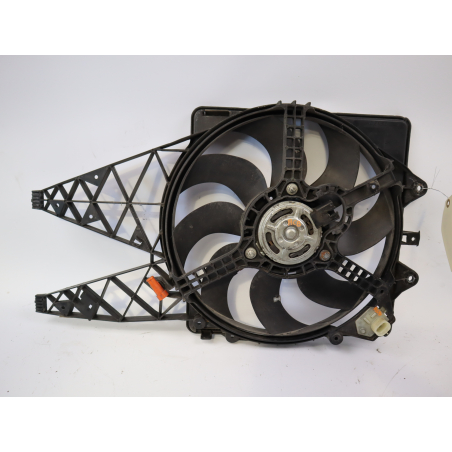 Ventilateur de refroidissement occasion FIAT BRAVO II Phase 1 - 1.9 DT 16v MULTIJET 150ch