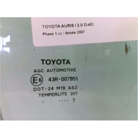 Glace porte av d occasion TOYOTA AURIS I Phase 1 - 2.0 D-4D