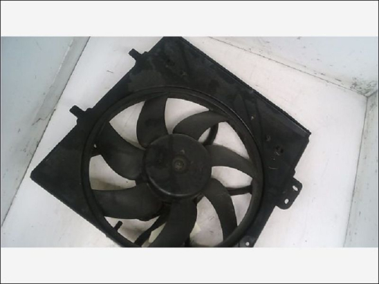 Ventilateur de refroidissement occasion PEUGEOT 207 Phase 1 - 1.4 HDI