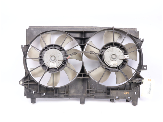 Buse ventilateur occasion TOYOTA AVENSIS II phase 1 - 115 D-4D
