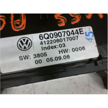 Commande de chauffage occasion VOLKSWAGEN POLO IV Phase 2 - 1.4 16v