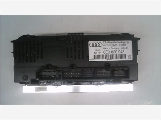 Commande de chauffage occasion AUDI A4 II Phase 1 - 2.5 TDI 155ch