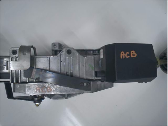 Colonne de direction non assistee occasion RENAULT LAGUNA II Phase 1 - 1.9 DCI 120ch