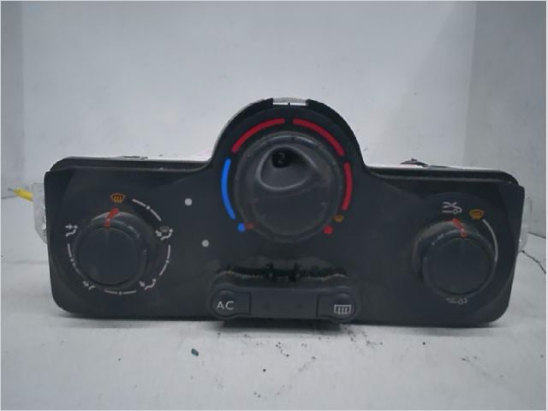 Commande de chauffage occasion RENAULT CLIO III phase 1 ESTATE - 1.5 DCI 85ch