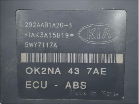 Calculateur abs occasion KIA SHUMA II Phase 1 - 1.6i