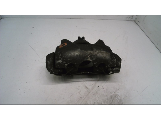 Etrier de frein avant droit occasion RENAULT MEGANE III Phase 1 - 1.9 DCI 130ch