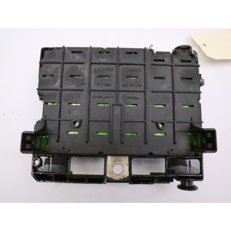 Platine fusible av occasion PEUGEOT 206 Phase 2 - 1.4 HDI 70ch
