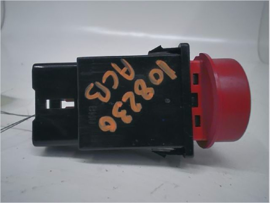 Bouton de warning occasion HYUNDAI GETZ Phase 2 - 1.5 CRDI 88ch