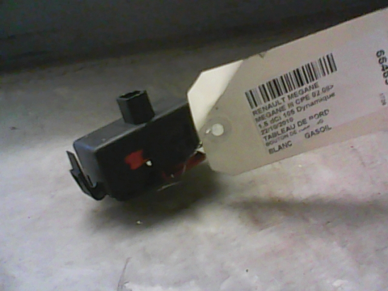 Bouton de warning occasion RENAULT MEGANE III Phase 1 - 1.5 DCI 110ch