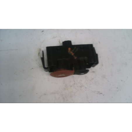 Bouton de warning occasion RENAULT TWINGO III Phase 1 - 0.9 TCE 12v 90ch