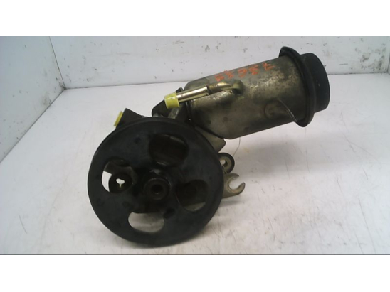 Pompe direction assistee occasion TOYOTA YARIS I Phase 2 - 75 D-4D