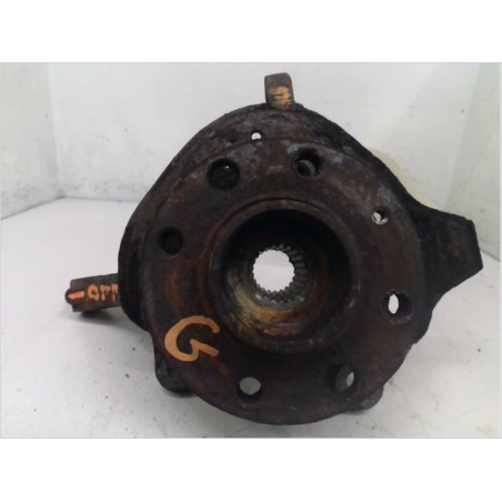 Fusee avg occasion OPEL CORSA III Phase 1 - 1.7 DI 16v