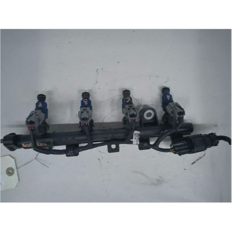 Rampe injection occasion KIA PICANTO I Phase 2 - 1.0i 62ch