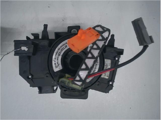 Contacteur annulaire airbag occasion RENAULT KANGOO I Phase 1 - 1.9 DTI 8v 80ch
