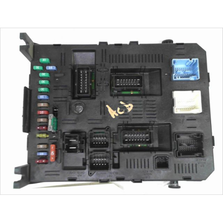 Platine fusible av occasion PEUGEOT 307 Phase 2 - 1.6 HDI 16v 110ch