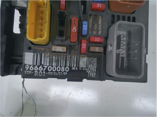 Platine fusible av occasion CITROEN C4 PICASSO I Phase 1 - 1.6 HDi 16v 110ch