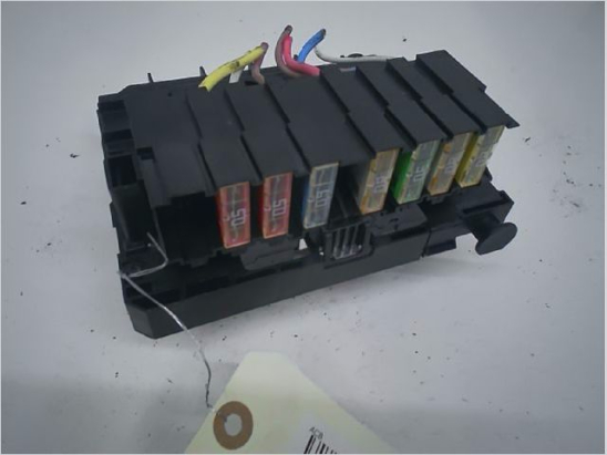 Platine fusible av occasion CITROEN C4 PICASSO I Phase 1 - 1.6 HDi 16v 110ch