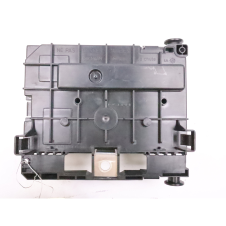 Platine fusible av occasion PEUGEOT 308 I Phase 1 SW - 1.6 HDI 90ch