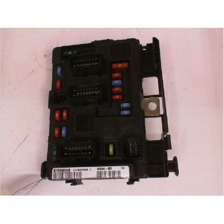 Platine fusible av occasion PEUGEOT 206 phase 1 SW - 1.4 HDI 70ch