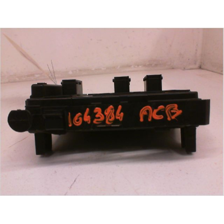 Platine fusible av occasion PEUGEOT 206 phase 1 SW - 1.4 HDI 70ch